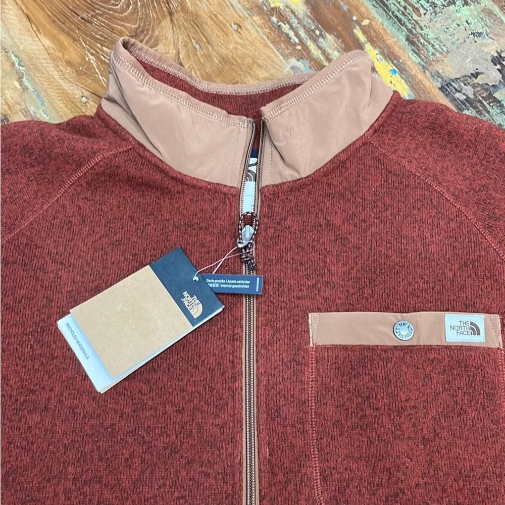 NWT North Face Men’s Pullover Jacket